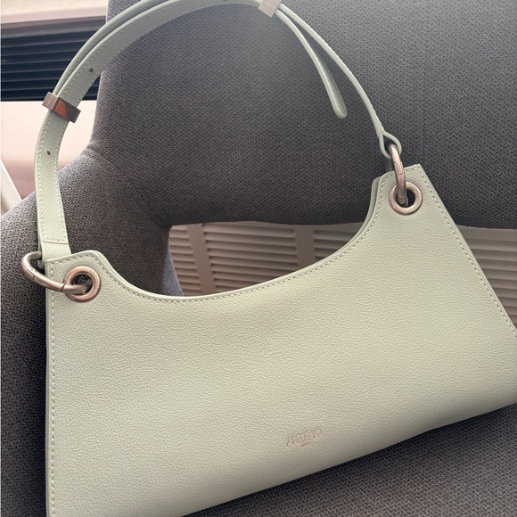 Moving Sale 🌟 Apede Mod Apede 1.9 Mint Green Leather Shoulder Bag - Picture 2 of 8